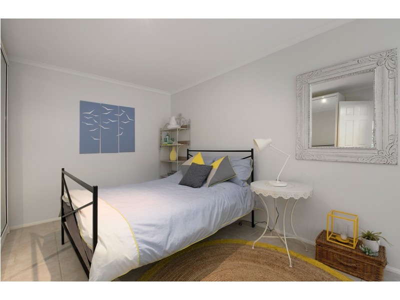 27 Sexton Place, Bellbowrie QLD 4070