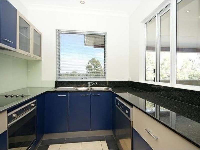 3/3 Indooroopilly Street, Dutton Park QLD 4102