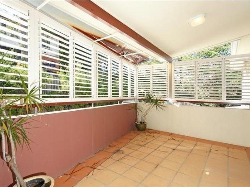 3/3 Indooroopilly Street, Dutton Park QLD 4102