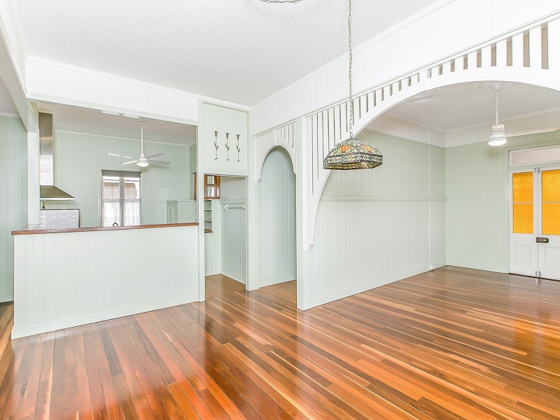 16 Killarney Street, Yeronga QLD 4104