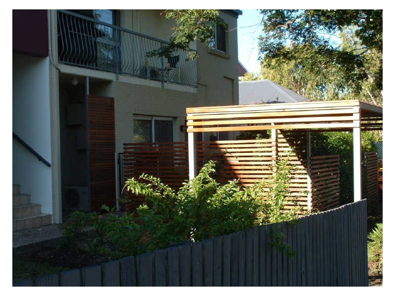 1/1 Gustavson Street, Annerley QLD 4103