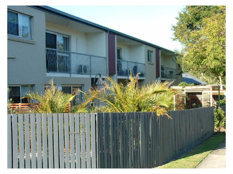 1/1 Gustavson Street, Annerley QLD 4103