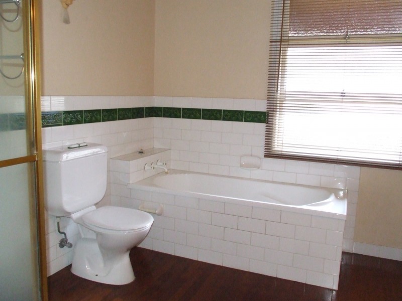 53 Carville Street, Annerley QLD 4103