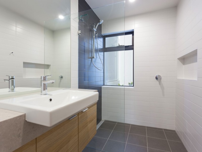 2/19 Eversley Terrace, Yeronga QLD 4104