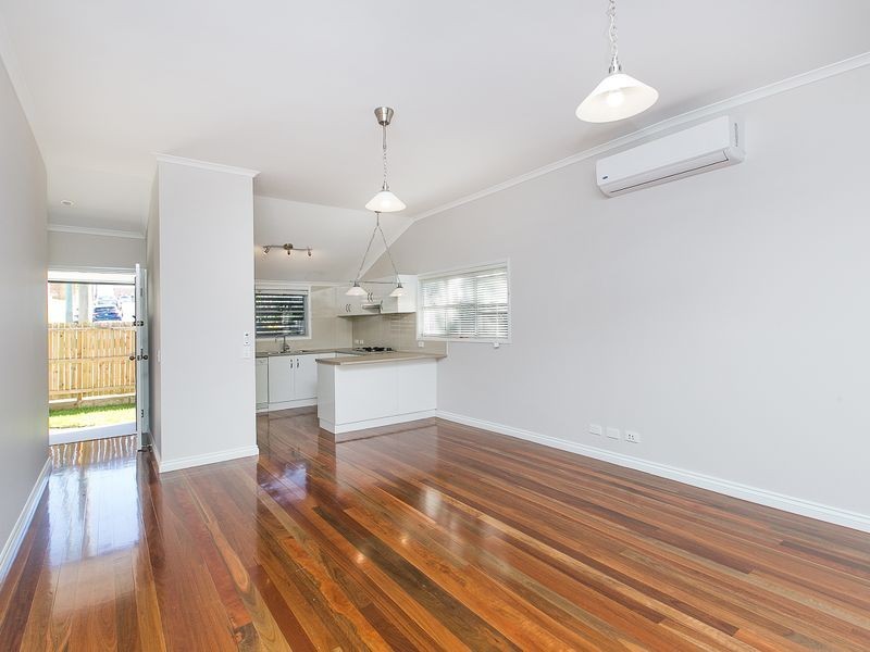 15 Fanny Street, Annerley QLD 4103