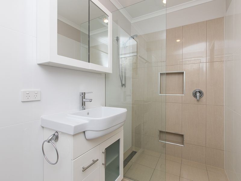 15 Fanny Street, Annerley QLD 4103