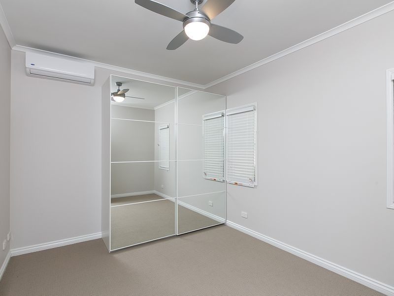 15 Fanny Street, Annerley QLD 4103