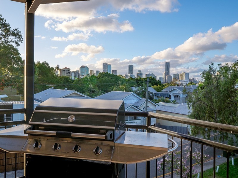 4/15 Eskgrove Street, East Brisbane QLD 4169