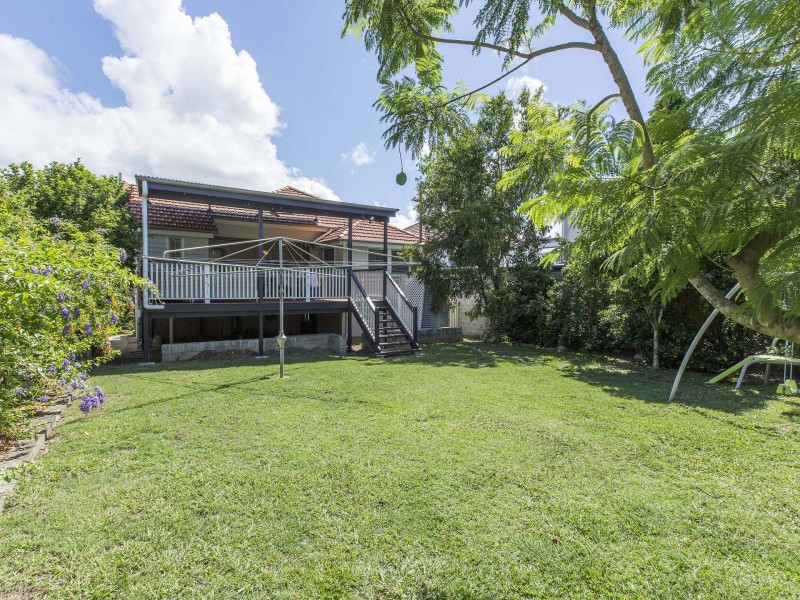 96 Hansen Street, Moorooka QLD 4105