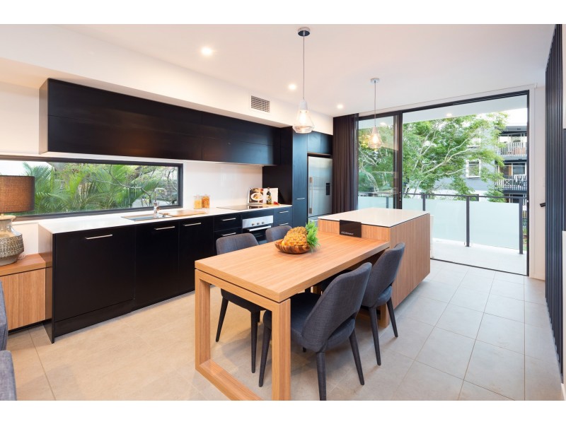 9/37 Latimer Street, Holland Park QLD 4121