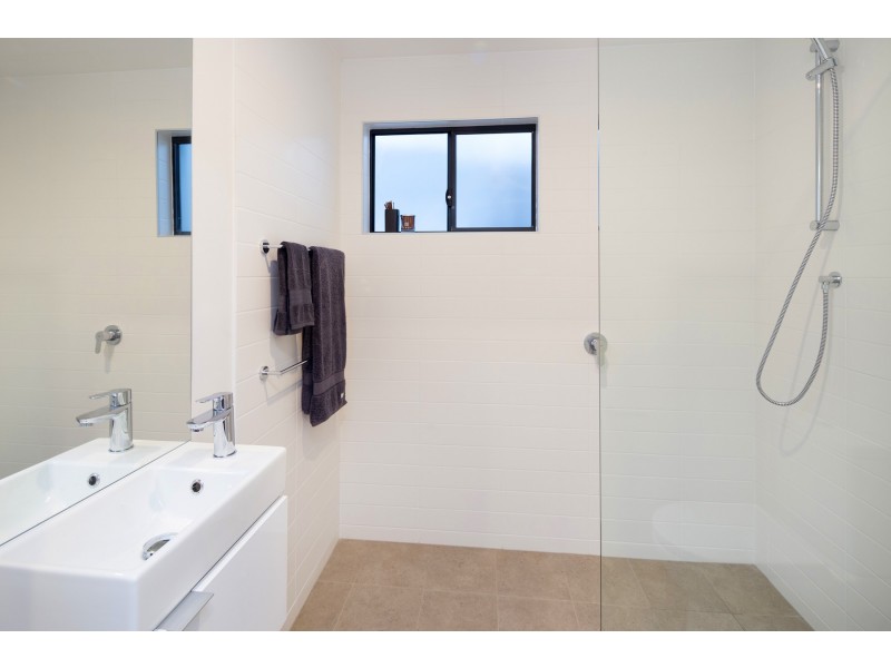 9/37 Latimer Street, Holland Park QLD 4121