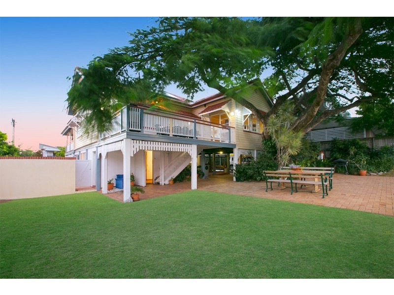 91 Ashby Street, Fairfield QLD 4103