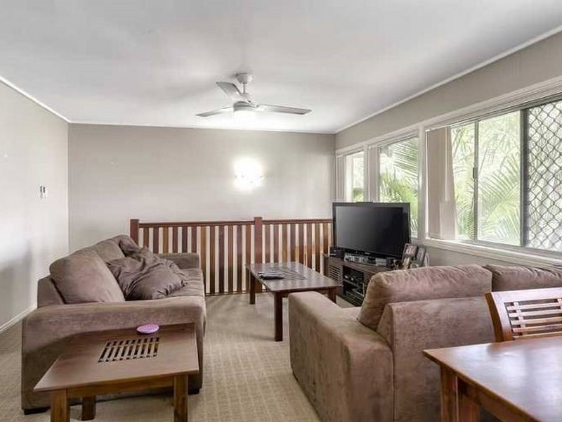 3/5 Curwen Terrace, Chermside QLD 4032