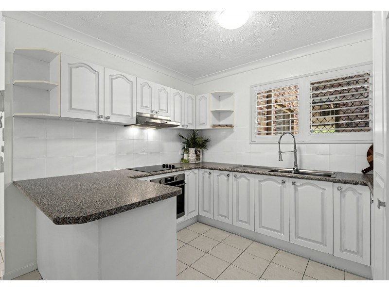 1/41 Shottery Street, Yeronga QLD 4104