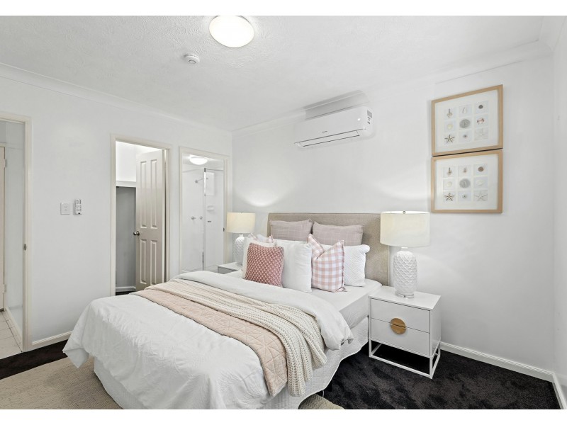 1/41 Shottery Street, Yeronga QLD 4104