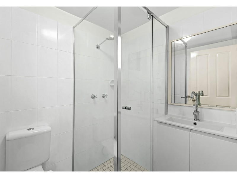 1/41 Shottery Street, Yeronga QLD 4104