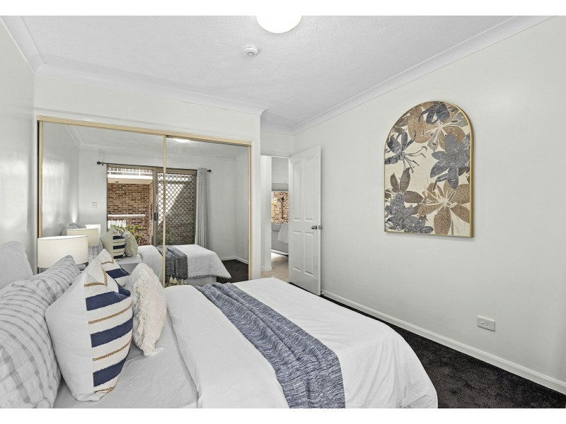 1/41 Shottery Street, Yeronga QLD 4104