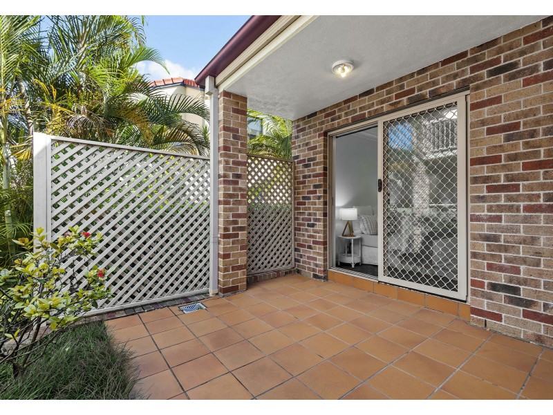1/41 Shottery Street, Yeronga QLD 4104