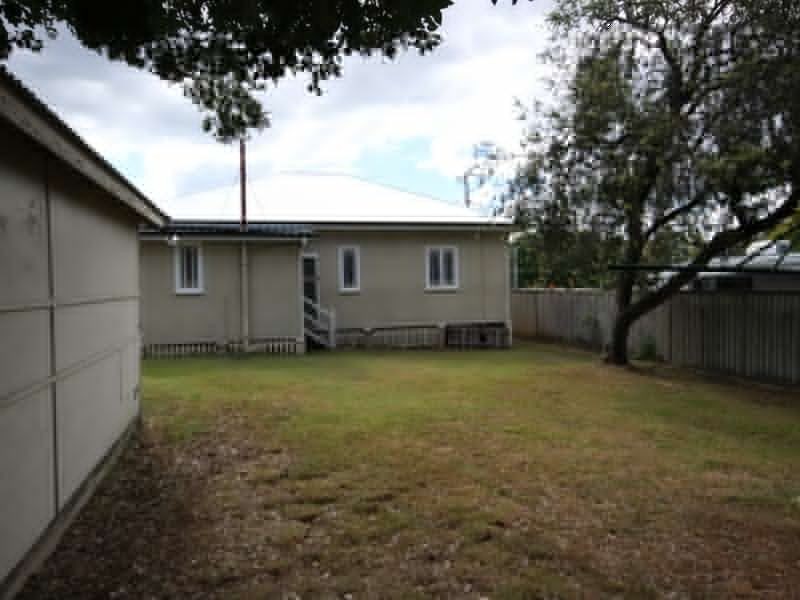 18 Beaudesert Road, Moorooka QLD 4105