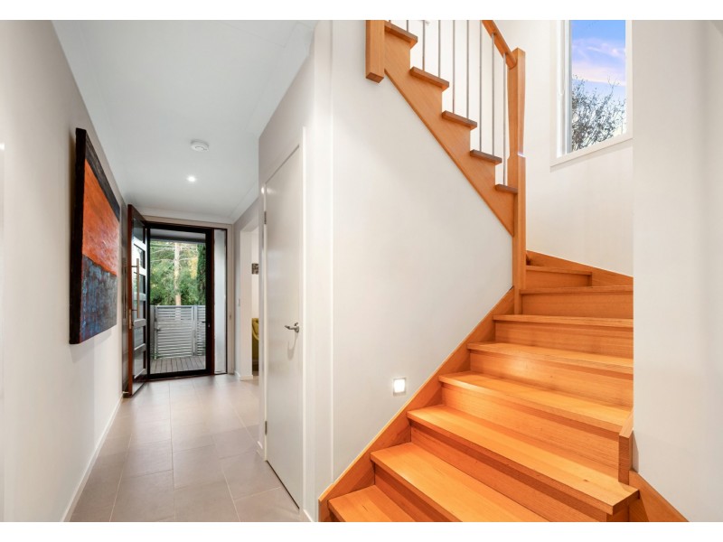11 Turley Street, Fairfield QLD 4103