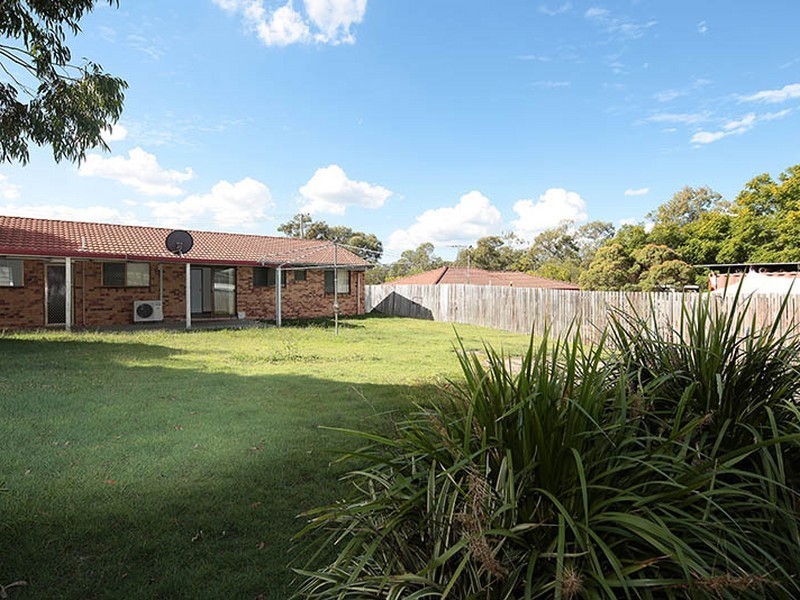 25 Curzon Street, Browns Plains QLD 4118