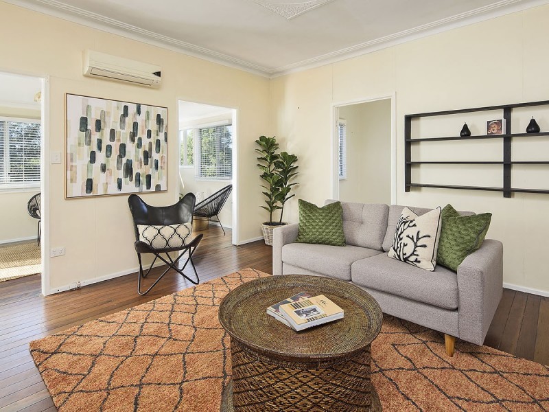 11 Moolabin Crescent, Yeerongpilly QLD 4105