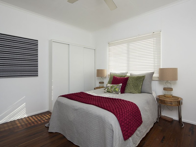 11 Moolabin Crescent, Yeerongpilly QLD 4105