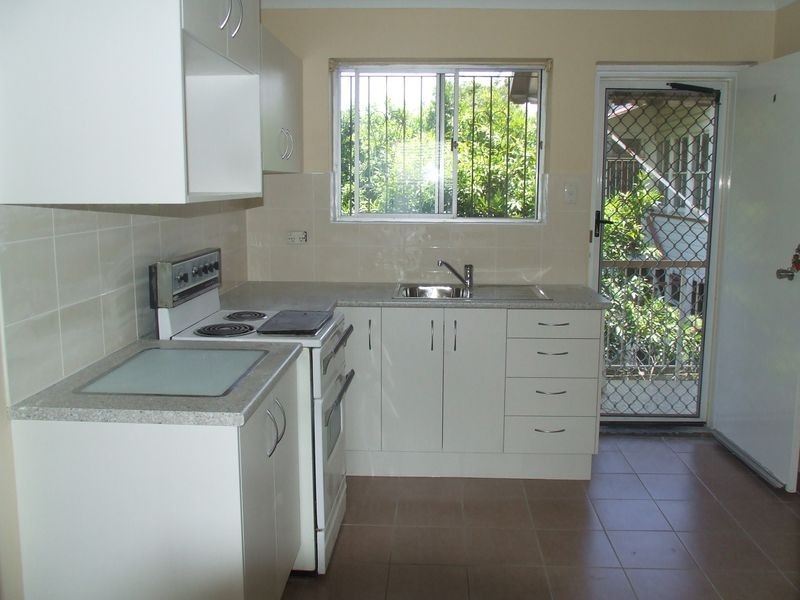 4/15 Frederick Street, Annerley QLD 4103