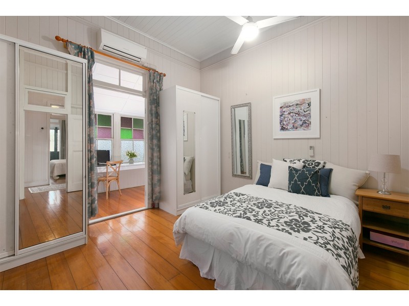 147 Park Road, Yeerongpilly QLD 4105