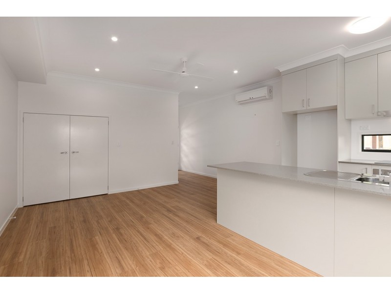 Unit 2/37 Manson Parade, Yeronga QLD 4104