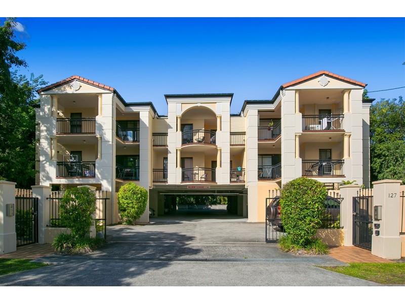 4/127 Macquarie Street, St Lucia QLD 4067