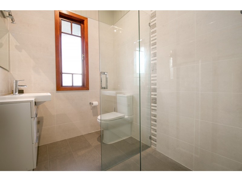 11 Hunter Street, Greenslopes QLD 4120