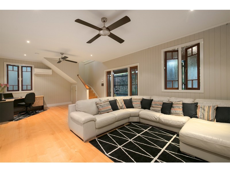 11 Hunter Street, Greenslopes QLD 4120