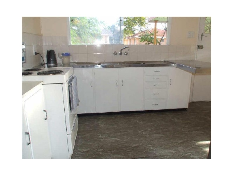 15 Kogarah Street, Tarragindi QLD 4121