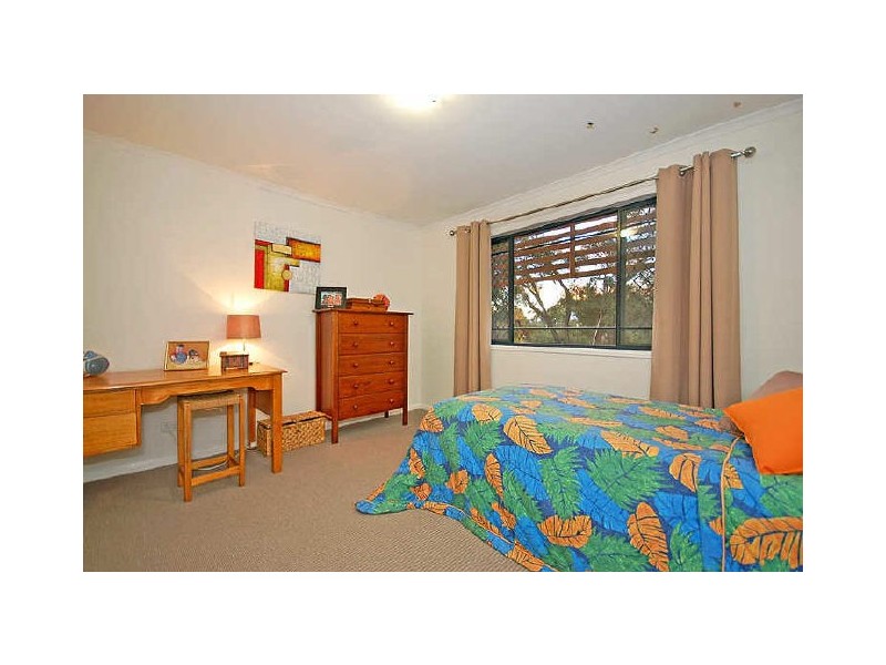 72 Brisbane Corso, Fairfield QLD 4103