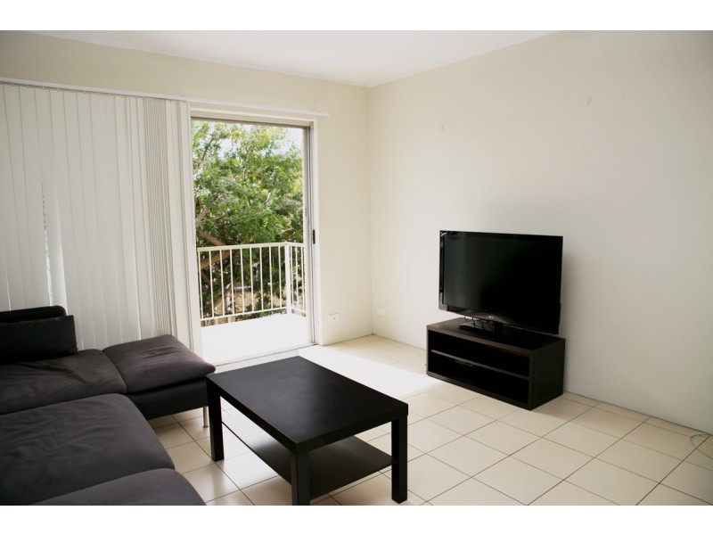 2/31 Glen Street, Moorooka QLD 4105