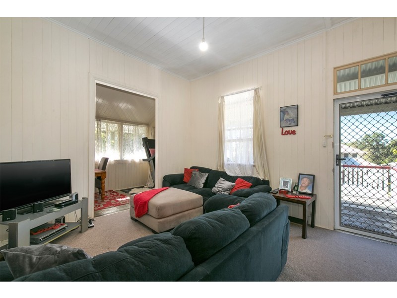 211 Park Road, Yeerongpilly QLD 4105