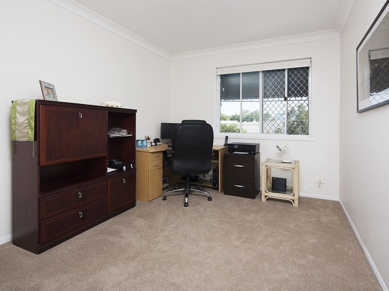 23 Brougham Street, Fairfield QLD 4103