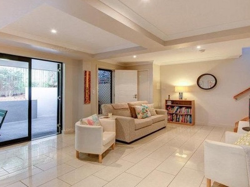 Unit 1/15 Clara Street, Annerley QLD 4103