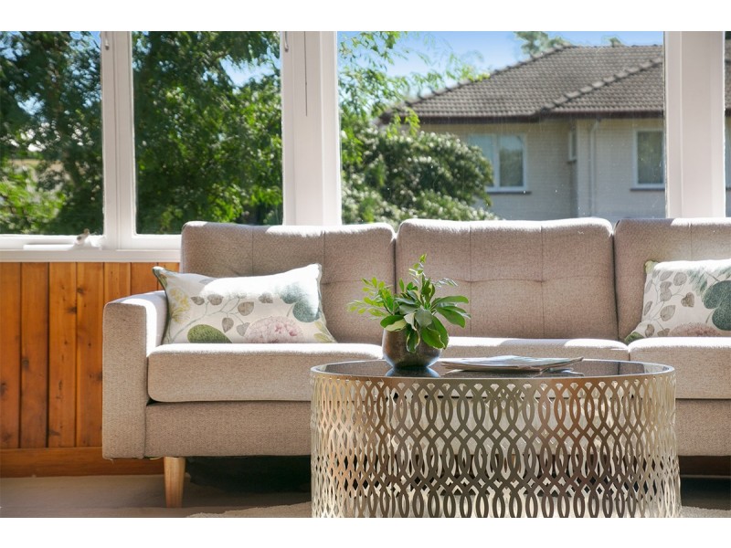 16 Diane Street, Yeronga QLD 4104