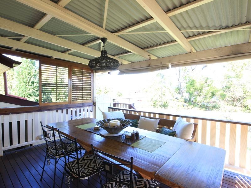 43 Cape Street, Holland Park QLD 4121