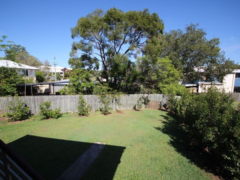 43 Cape Street, Holland Park QLD 4121