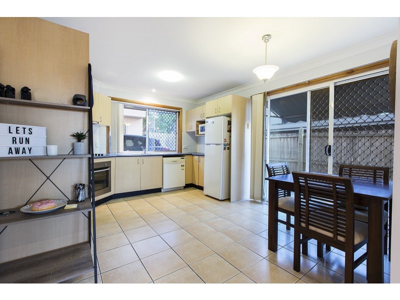 2/126 Gainsborough Street, Moorooka QLD 4105