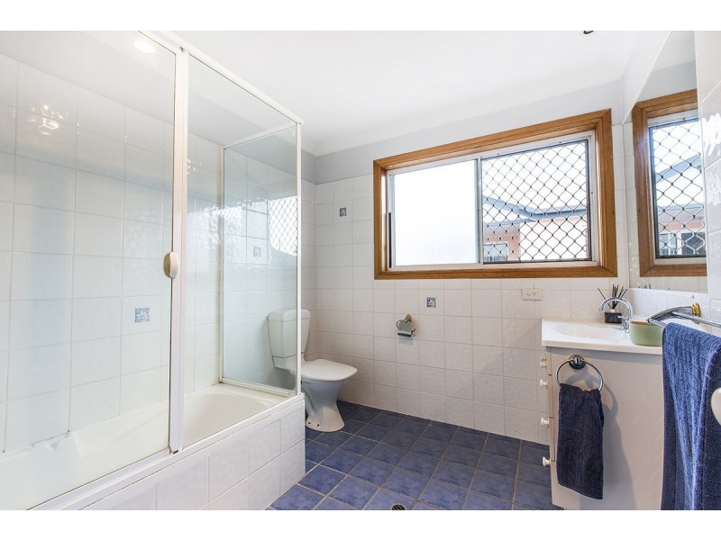 2/126 Gainsborough Street, Moorooka QLD 4105