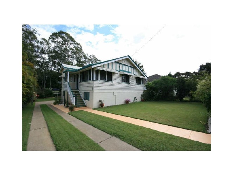 11 Delville Avenue, Moorooka QLD 4105