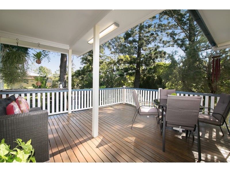 61 Turner Avenue, Fairfield QLD 4103