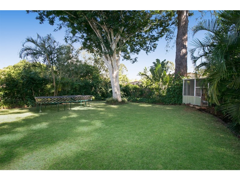 61 Turner Avenue, Fairfield QLD 4103