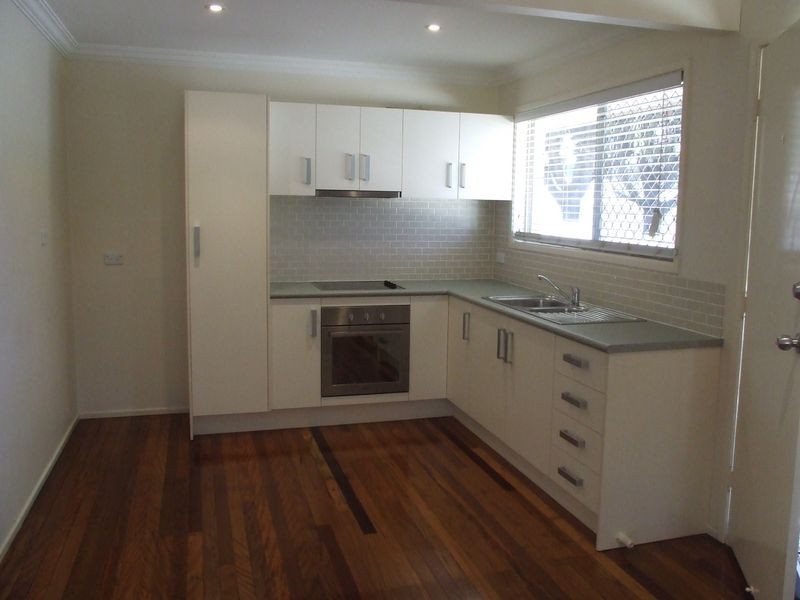 1/7 WOODVILLE PLACE, Annerley QLD 4103