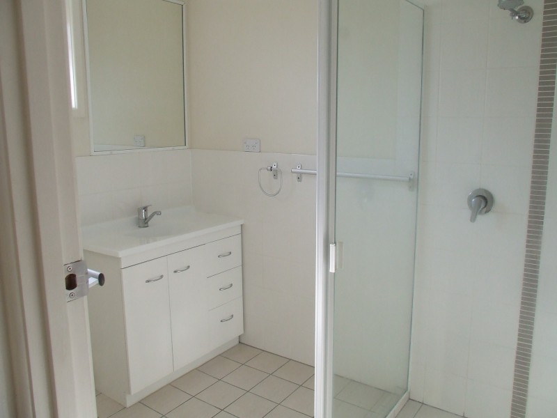 1/7 WOODVILLE PLACE, Annerley QLD 4103