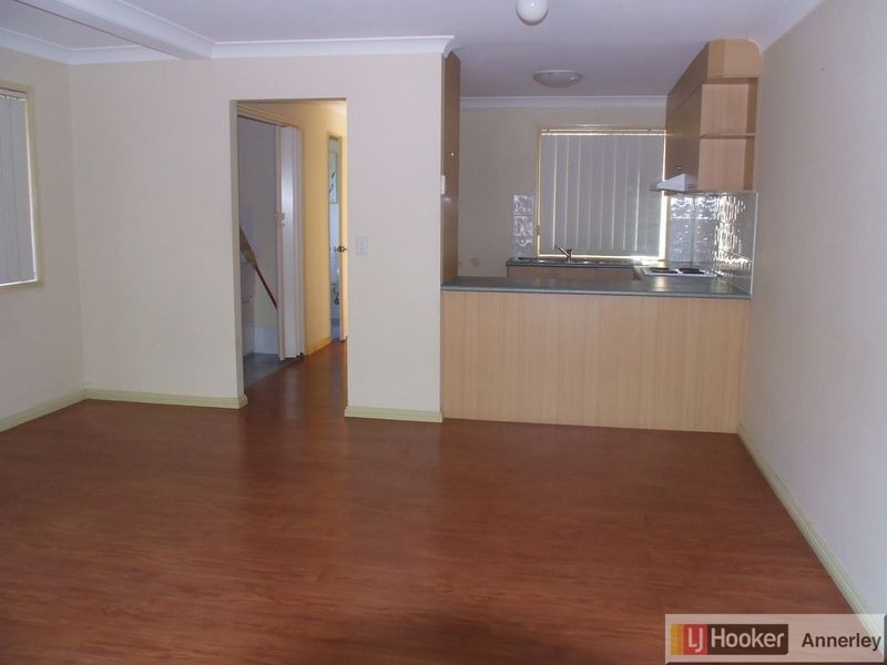 11/2 Blackburn Street, Moorooka QLD 4105